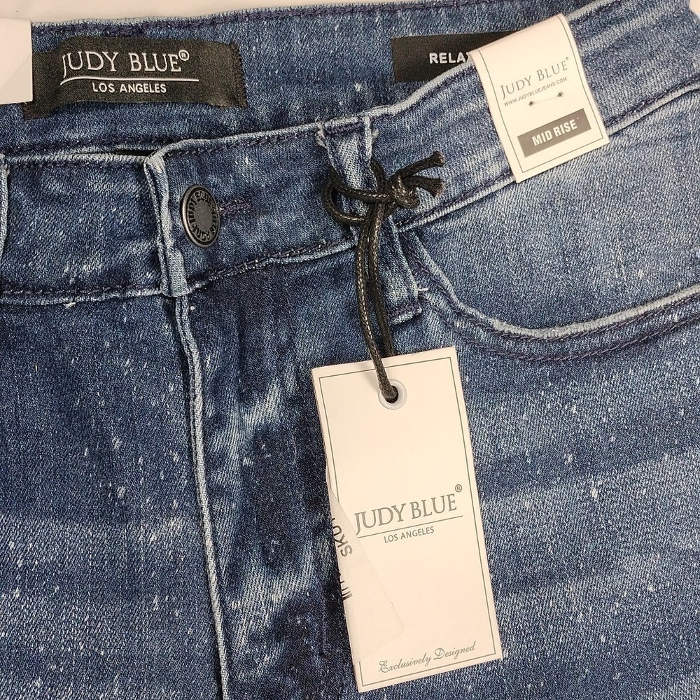 NWT Judy Blue women's mid  waist relaxed fit jeans size 5/27 - Picture 2 of 13